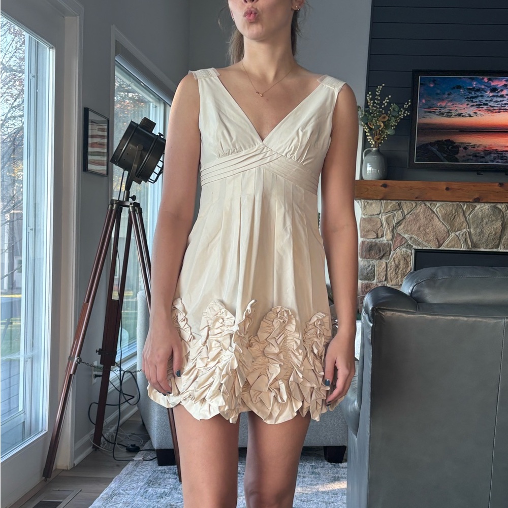 Bride dress BCBG Mini Dress Womens 2 Small Ivory White Taffeta Ruffle